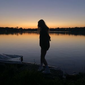 Meet your Posher, Ella